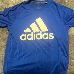 Adidas Tshirt
